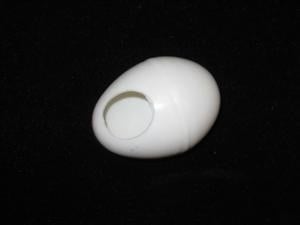 Egg With Hole, Plastic - For Silk To Egg by Funtime Magic (M10)