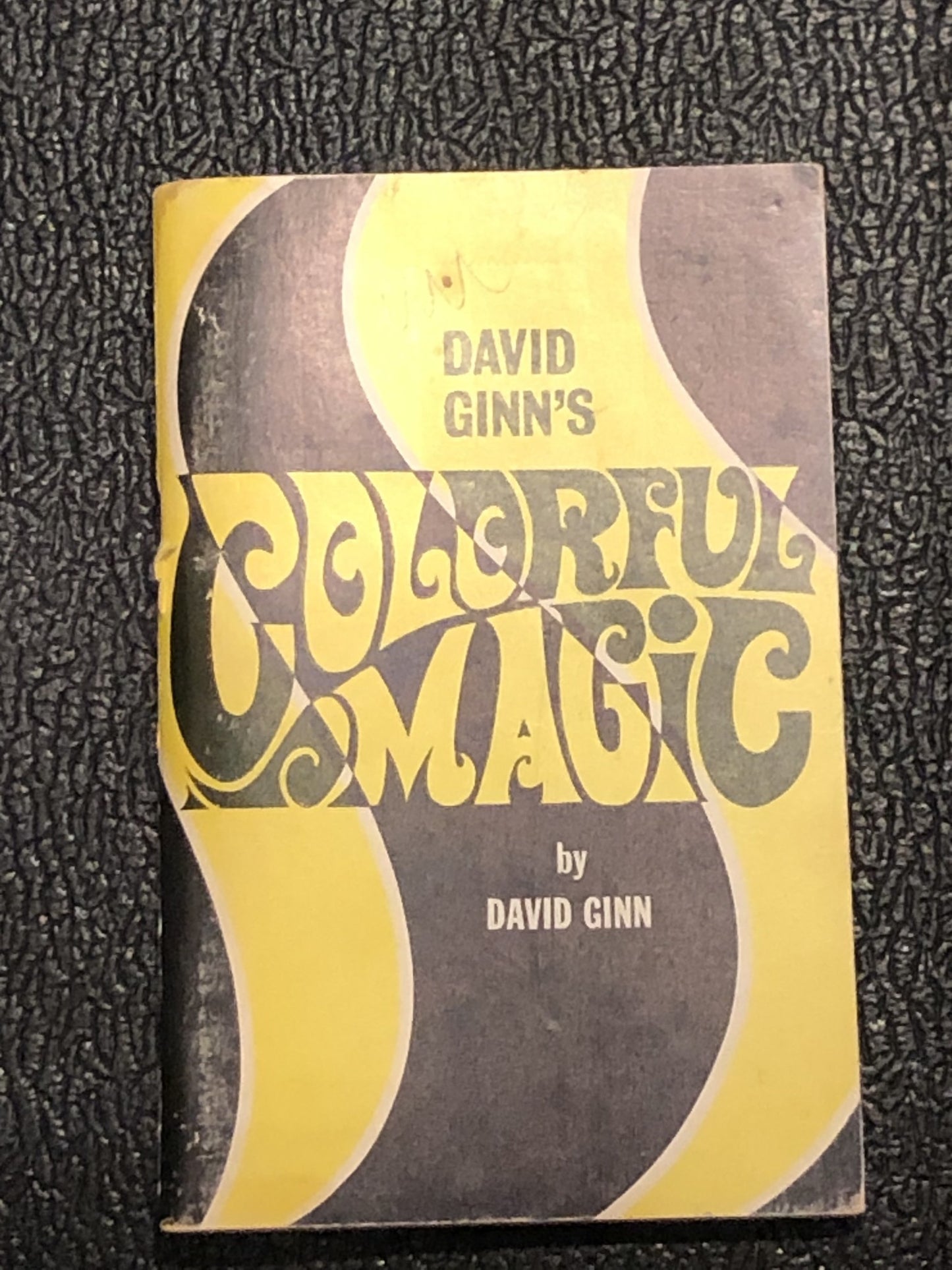 USED Colorful Magic by David Ginn- Booklet