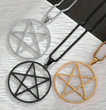 Necklace Pentagram - Black