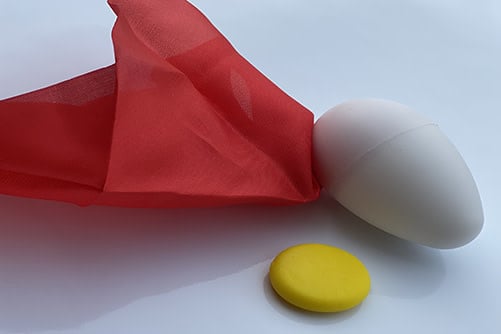 Silk To Egg w/ Yoke And Hanky